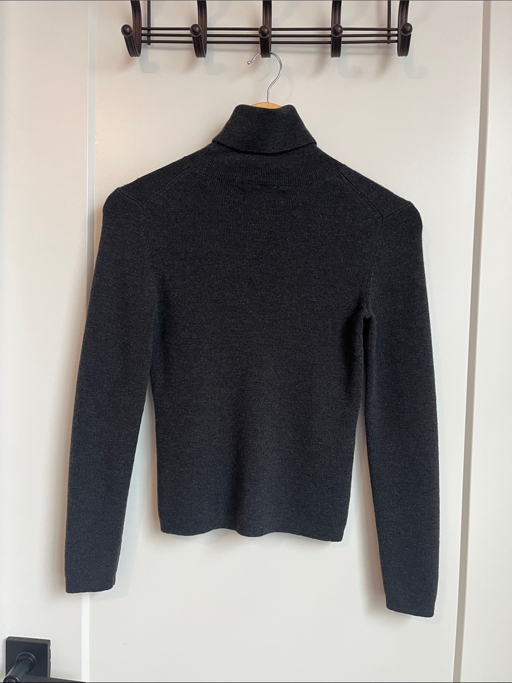 Y2K Banana Republic Extra Fine Italian Merino Wool Women’s Size S - Picture 6 of 10